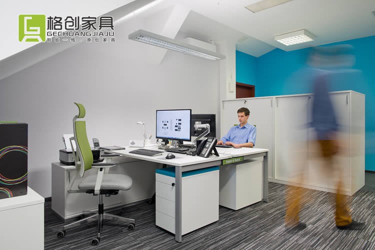 定制辦公家具